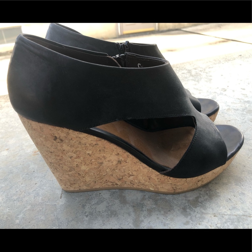 Black Coclico cut out wedges size 39.5 or 9.5 US